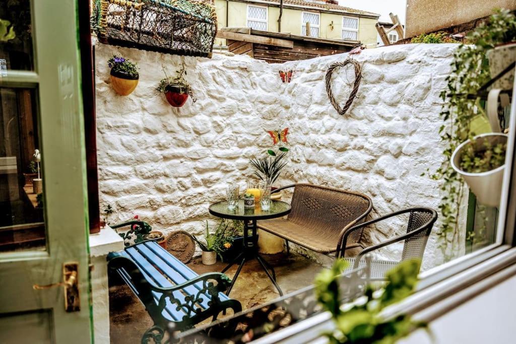Spacious Charming Cottage Near Lake And Sea Hornsea Ngoại thất bức ảnh